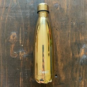 S’well water bottle